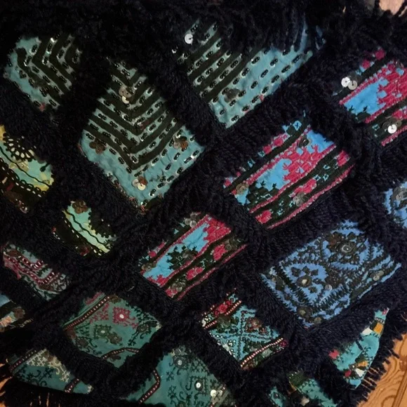 NWOT Ibban patchwork fringed oversized purse - Picture 7 of 14